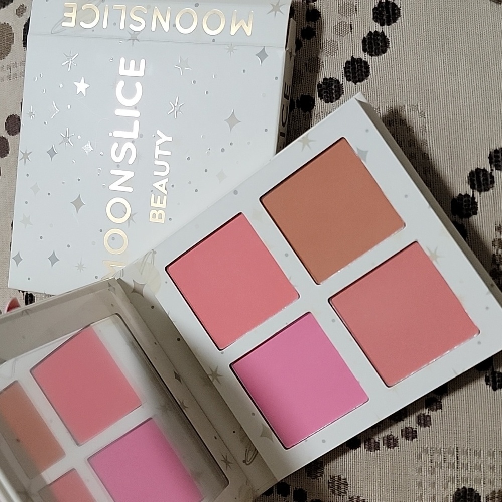 MOONSLICE BEAUTY Blushing Moon Blush Palette 21g